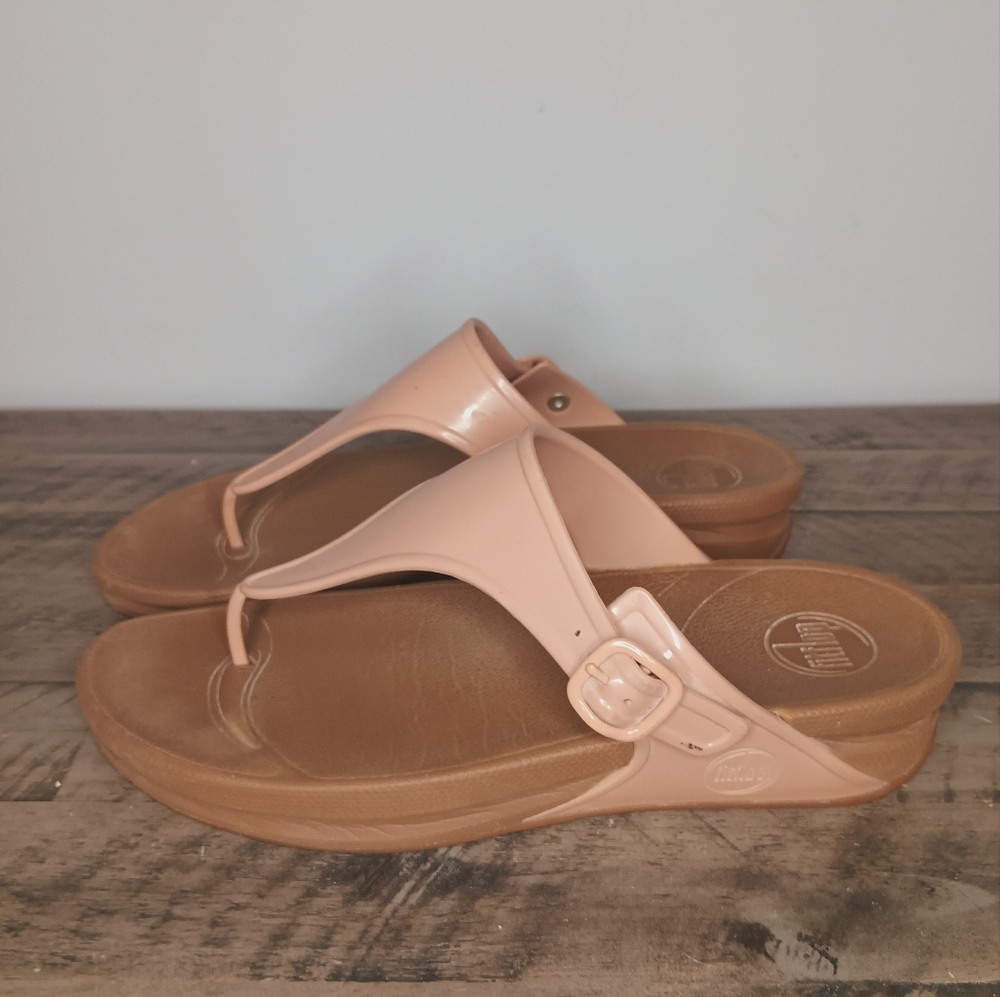 FitFlop SuperJelly Rubber Flip Flops